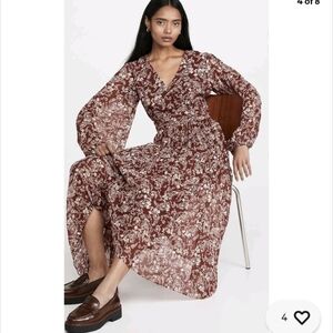 En Saison Paisley Print Pleated Midi Dress in Rust Small